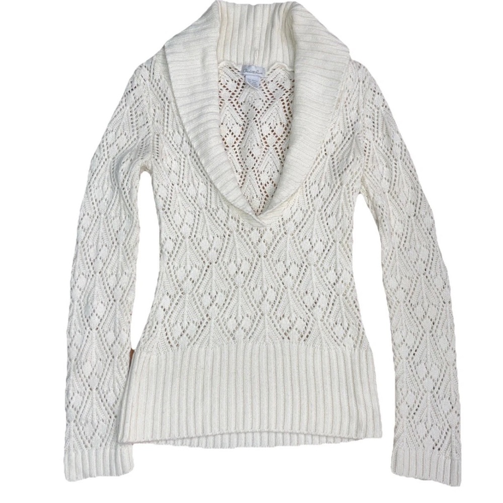 Charlotte Russe Y2K VTG ivory deep V-neck form fitting sweater‎ size medium wool